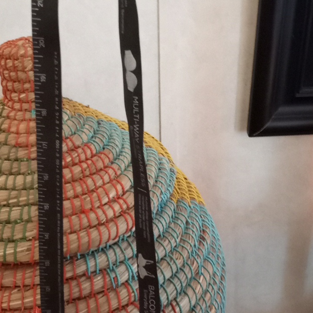 Handmade basket - Picture 2 of 4